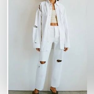 ZARA WOMAN RIPPED JEANS PREMIUM DENIM COLLECTION